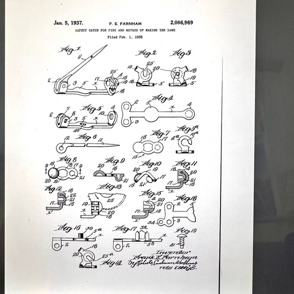 VTG Crystal Musical Note Silver Tone Brooch - Picture 8 of 9